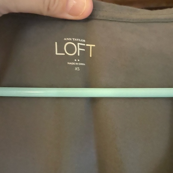 Loft size extra small sequined sleeveless top - Picture 3 of 3